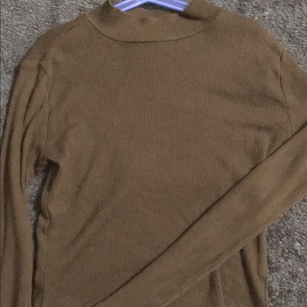 Mock neck long sleeve